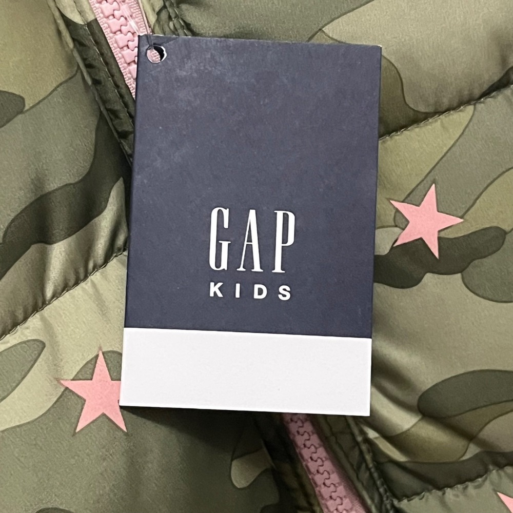 NWT Gap Kids Hooded Puffer Jacket Coat‎ Girls Large Primaloft Camo Pink Stars - Picture 4 of 11